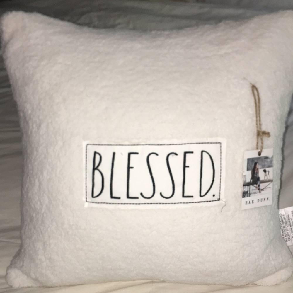 Rae Dunn cozy pillow 20x20 NEW